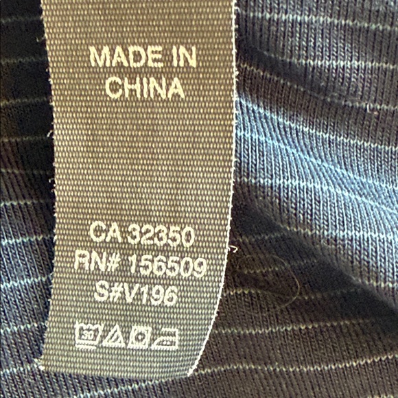 Vuori Men's Linear Tech Short Sleeve Tee Size XL - Picture 8 of 9